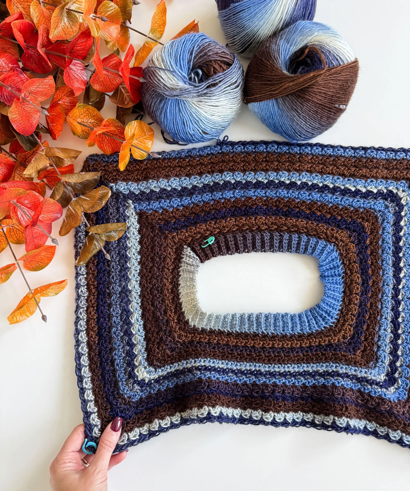 The Suzette Raglan Sweater - Image 7