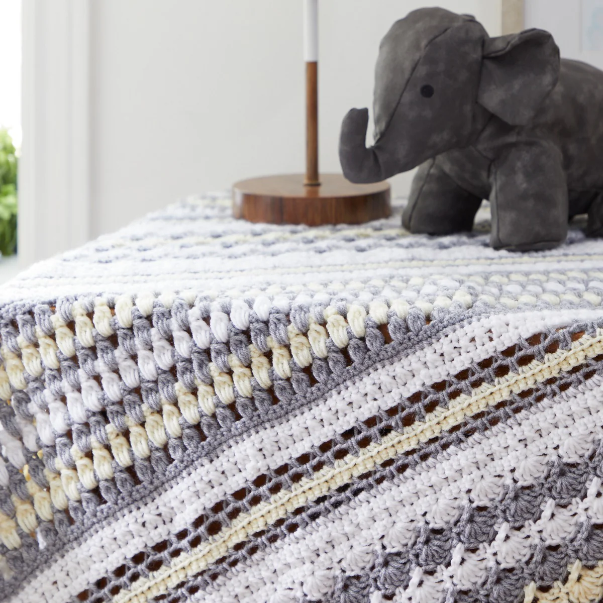 Tri-Color Sampler Baby Blanket - Image 3