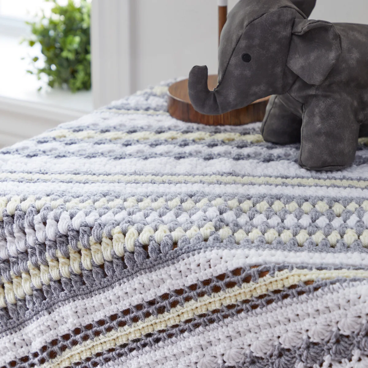 Tri-Color Sampler Baby Blanket - Image 5