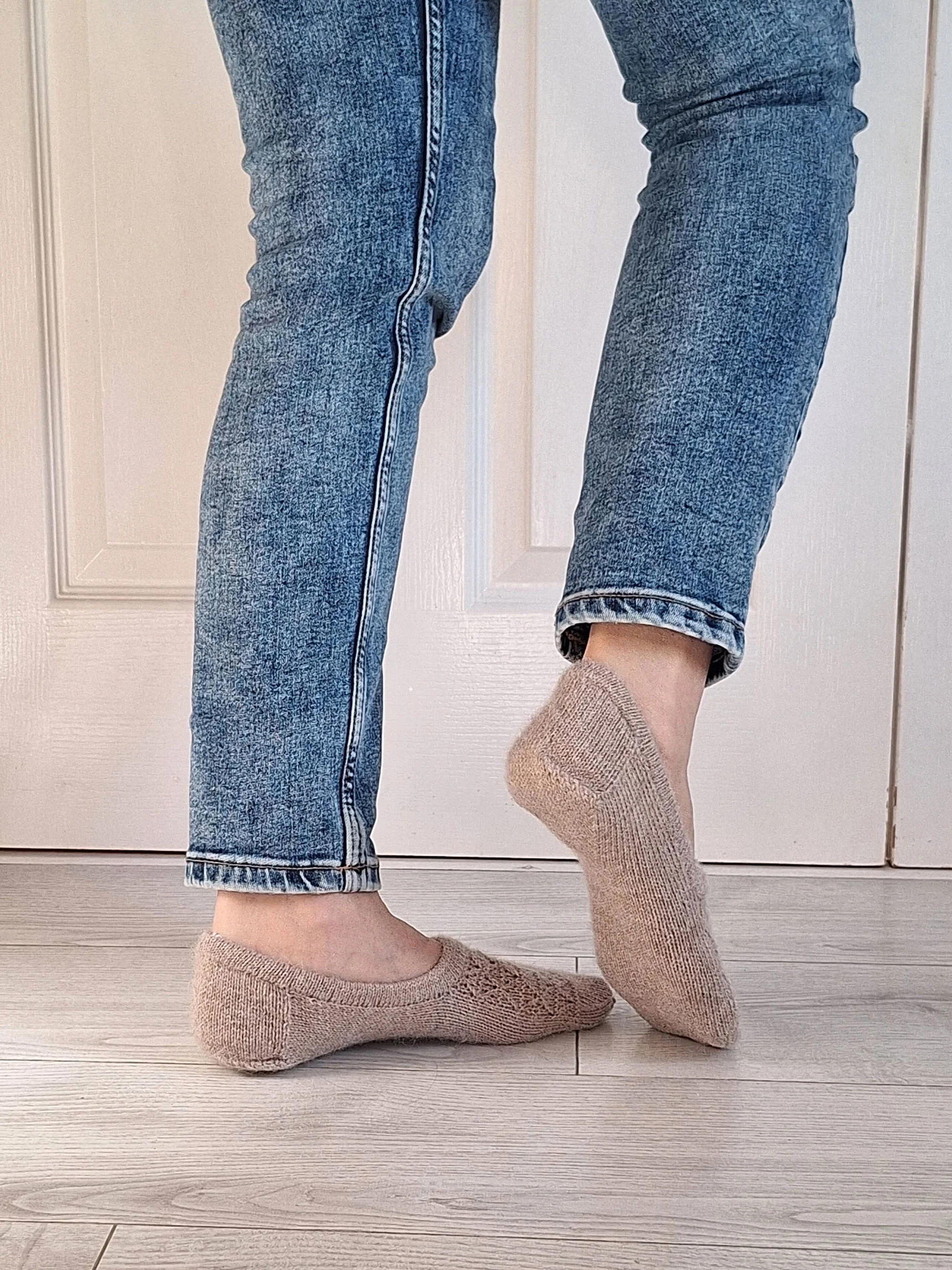 Trimetry Slippers - Image 2
