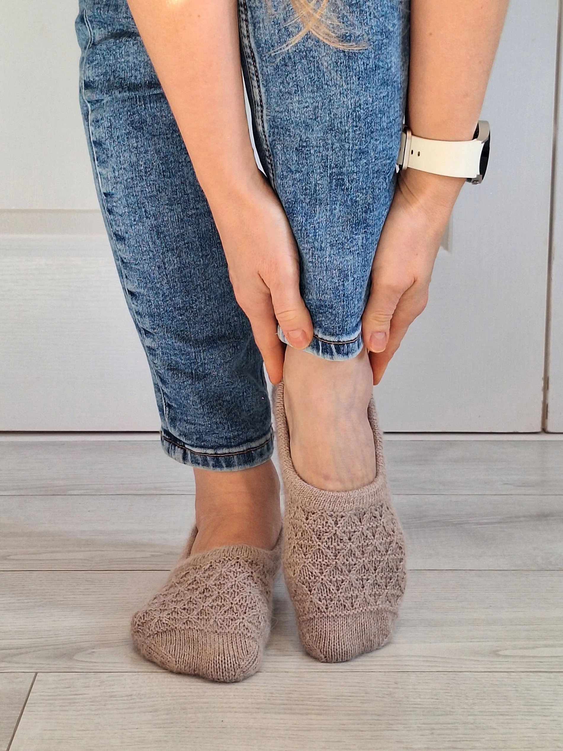 Trimetry Slippers - Image 4