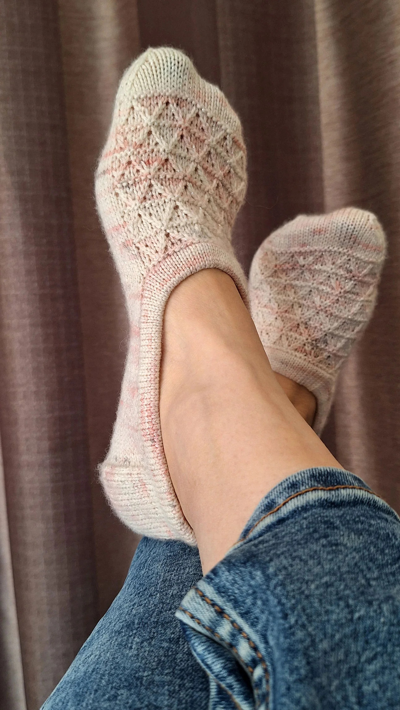 Trimetry Slippers - Image 6