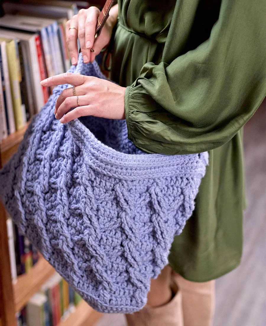 Twilight Lattice Tote - Image 2