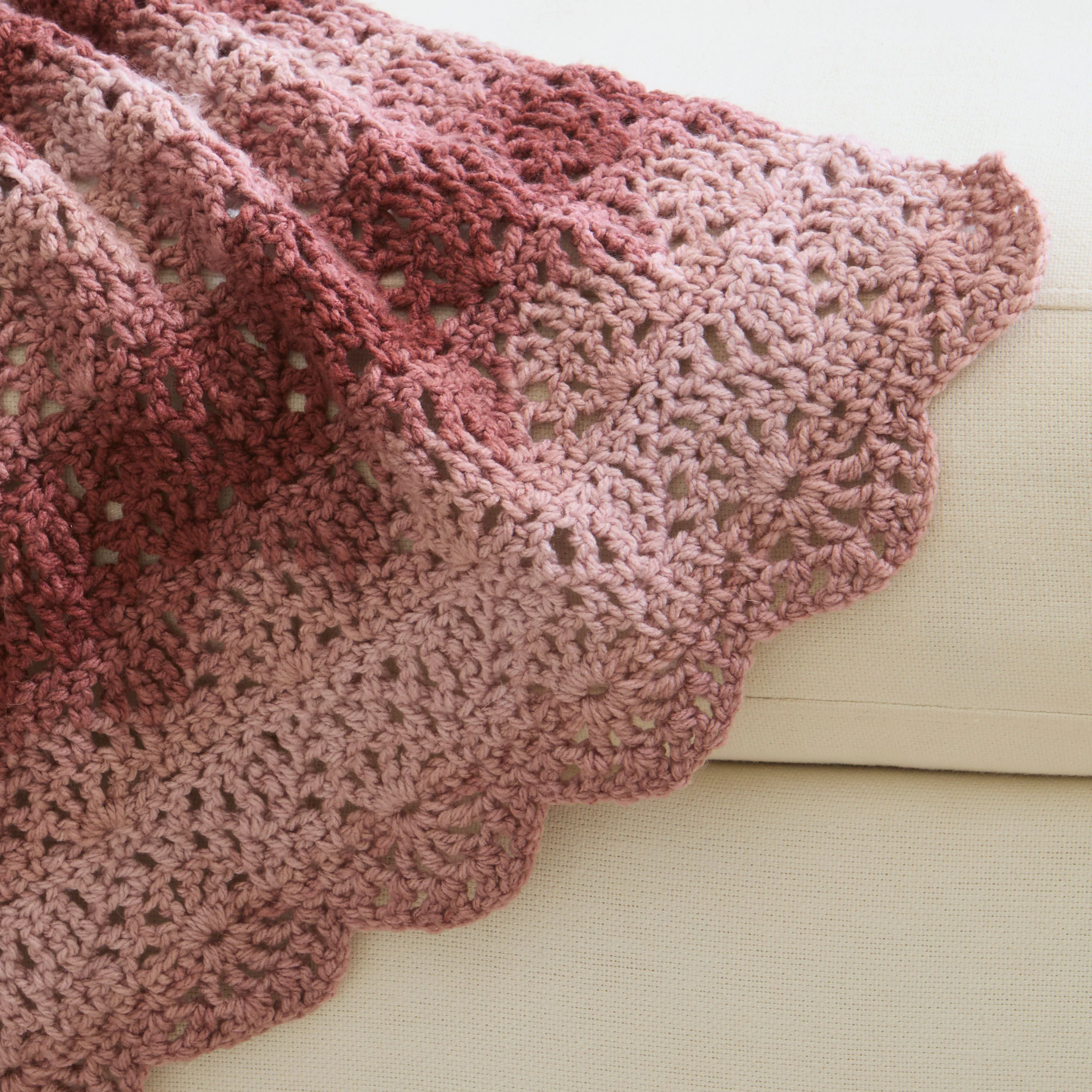 Waves of Lace Afghan - Image 5