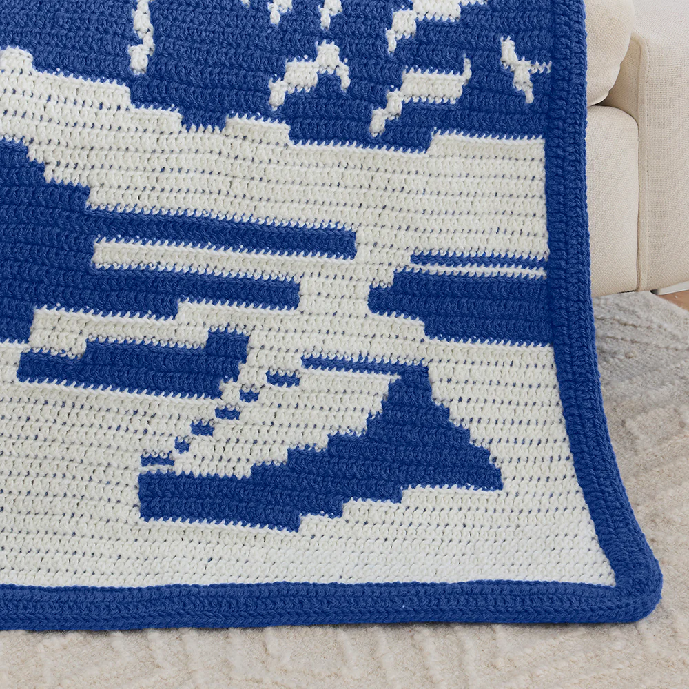 Winter Sentinel Blanket - Image 5