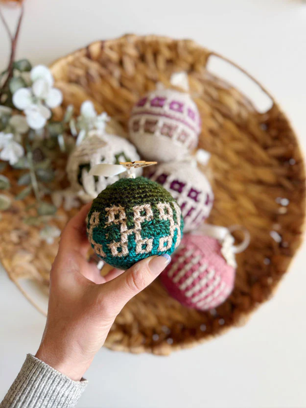 Yuletide Mosaic Ornaments - Image 7