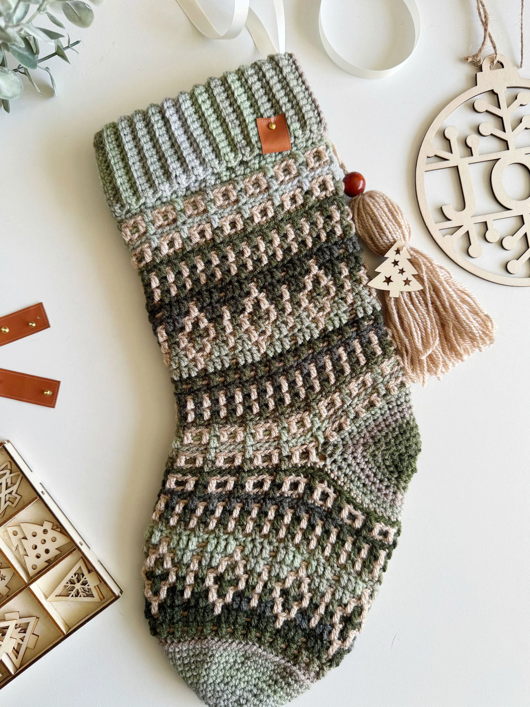 Yuletide Mosaic Stockings - Image 4